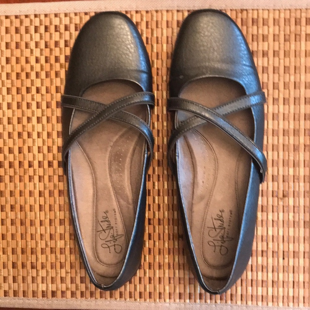 Lifestride Gray Leather Flats Size 9.5